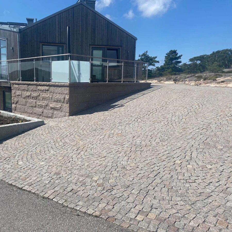 Asfaltering av tillfartsväg